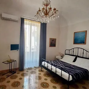 Vendégház 4tino Catania-Fontanarossai nemzetközi repülőtér