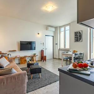 al-33-di-via-roma-apartments.it-lombardy.com/