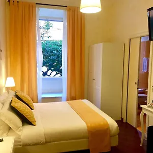 Alojamento de Acomodação e Pequeno-almoço Dhome, Roma